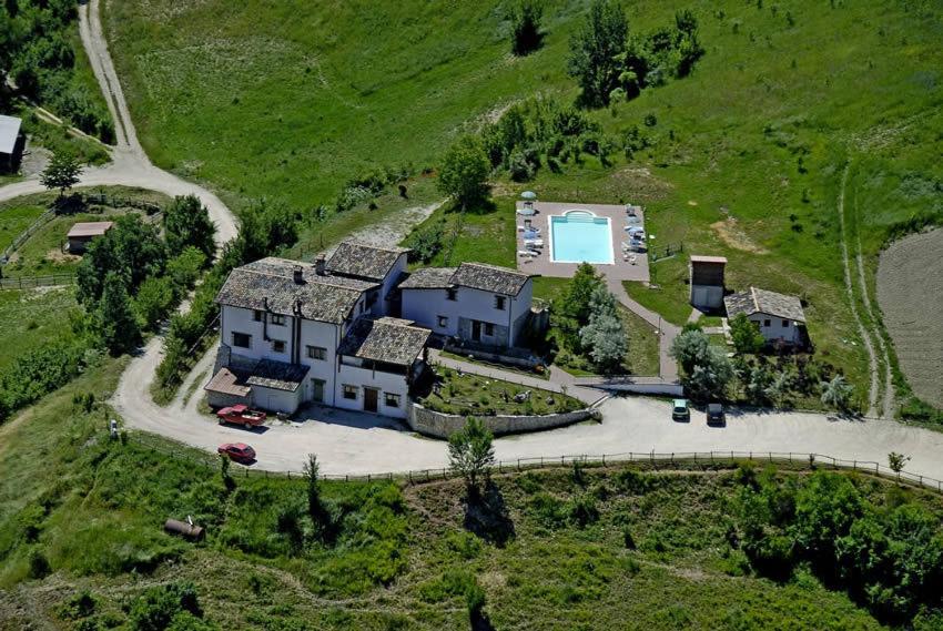 Agriturismo Valle Tezze Cascia Eksteriør billede