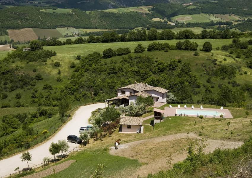 Agriturismo Valle Tezze Cascia Eksteriør billede