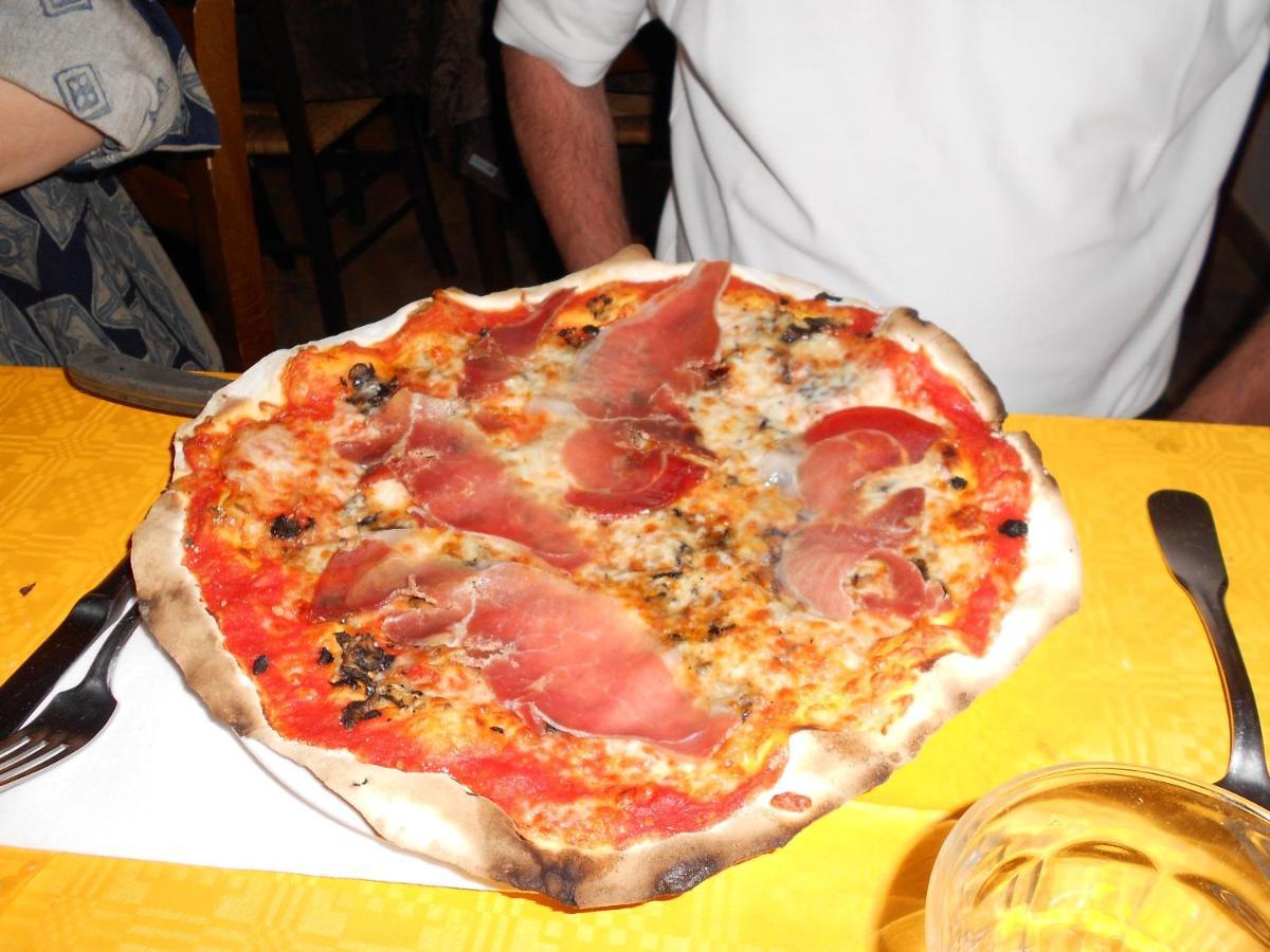 Agriturismo Valle Tezze Cascia Eksteriør billede